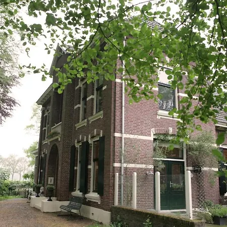 Huize Nijhof Bed & Breakfast *